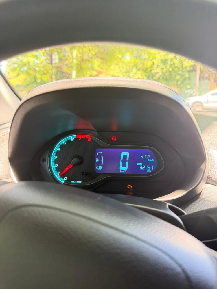 Chevrolet ONIX 1.4 LTZ — foto 8